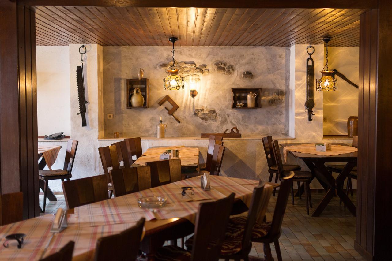 Hotel Reichsschenke Zum Ritter Gotz "Garni" Kröv Exteriér fotografie